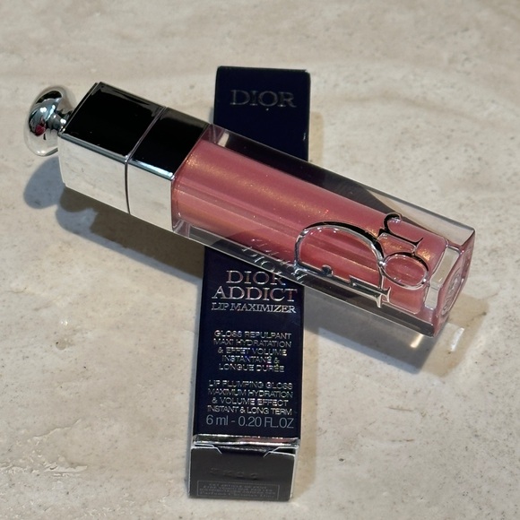 Limited Edition Dior Addict Lip Maximizer - 067 Shimmer Rose Gold - Picture 1 of 8